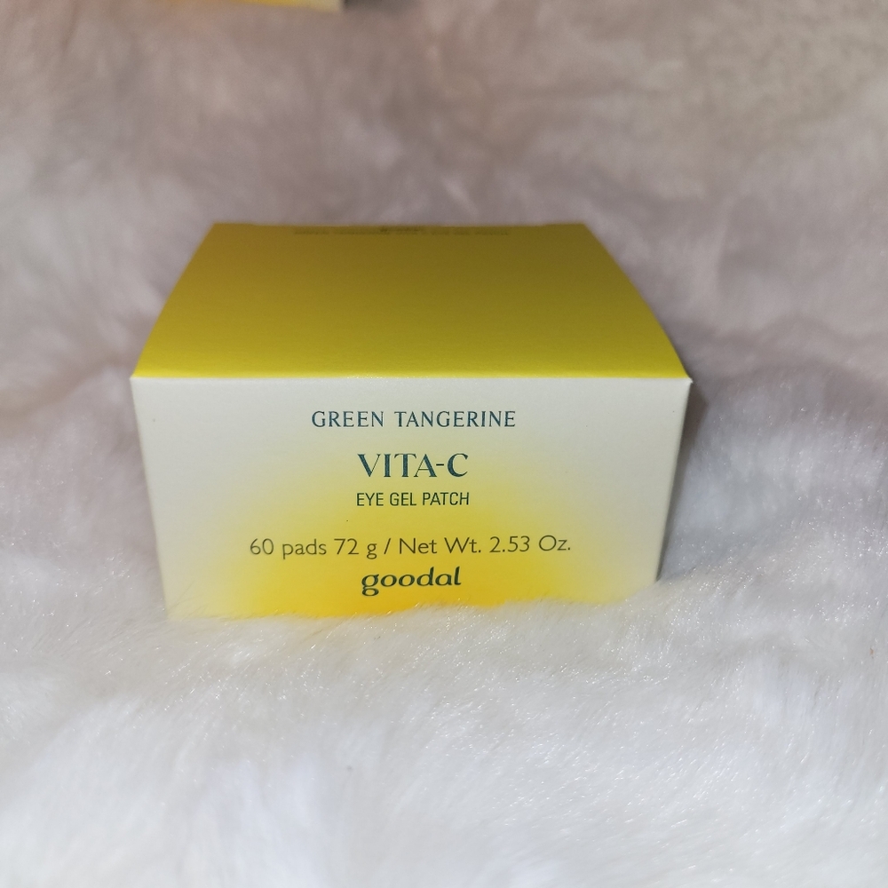 NWT Goodal Green Tangerine Vita-C Eye Gel Patch - 60 Pads Yellow